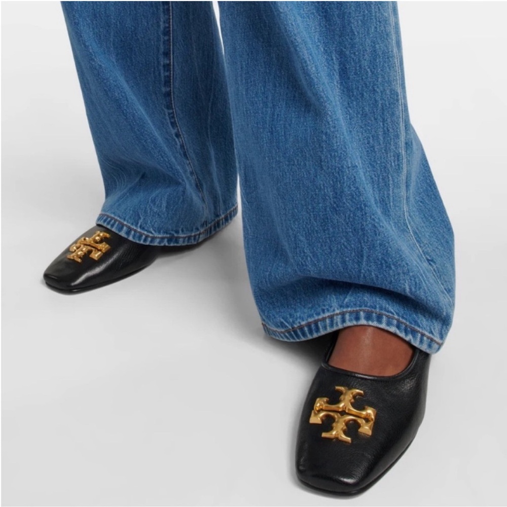 Tory Burch Eleanor Black Leather Ballet Flats Gold Emblem size 9.5